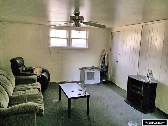 4th image of 113 W Madison Ave