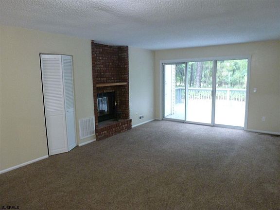 4th image of 102 Shawnee Pl #1508