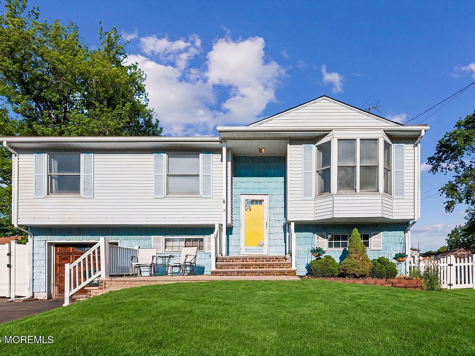 1st image of 8 Lake Avenue