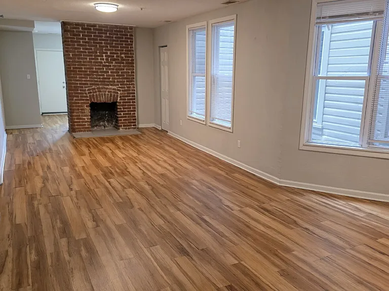 114 W 8th Ave #3C — Photo 17