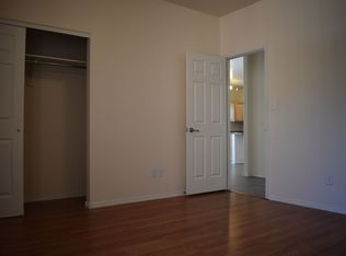 218 Yale Blvd SE #B, Albuquerque, NM 87106