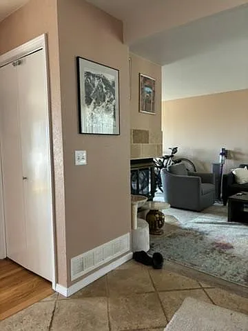 Entry way