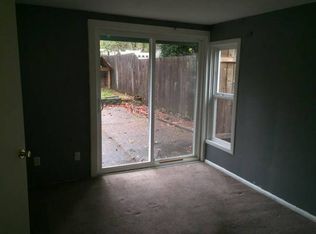 710 S Division St, Oregon City, OR 97045