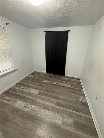 4828 Eastview Dr — Photo 9