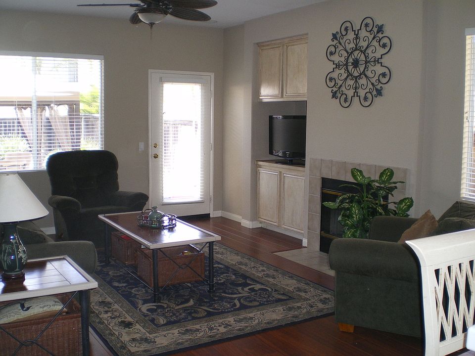 2nd image of 3433 Lake Circle Dr