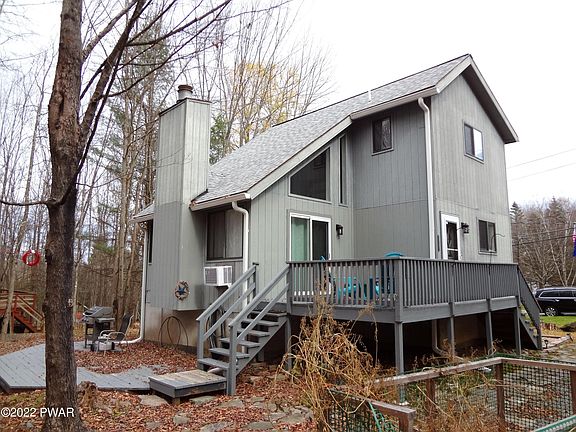 2nd image of 271 Parkwood Dr