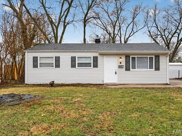 1410 Vero Dr, Wentzville, MO 63385