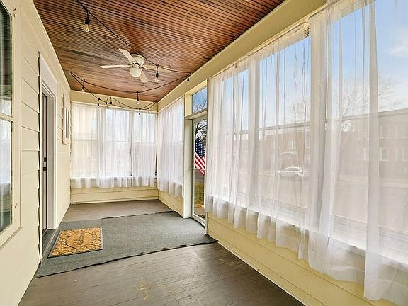 5th image of 234 3rd Ave S