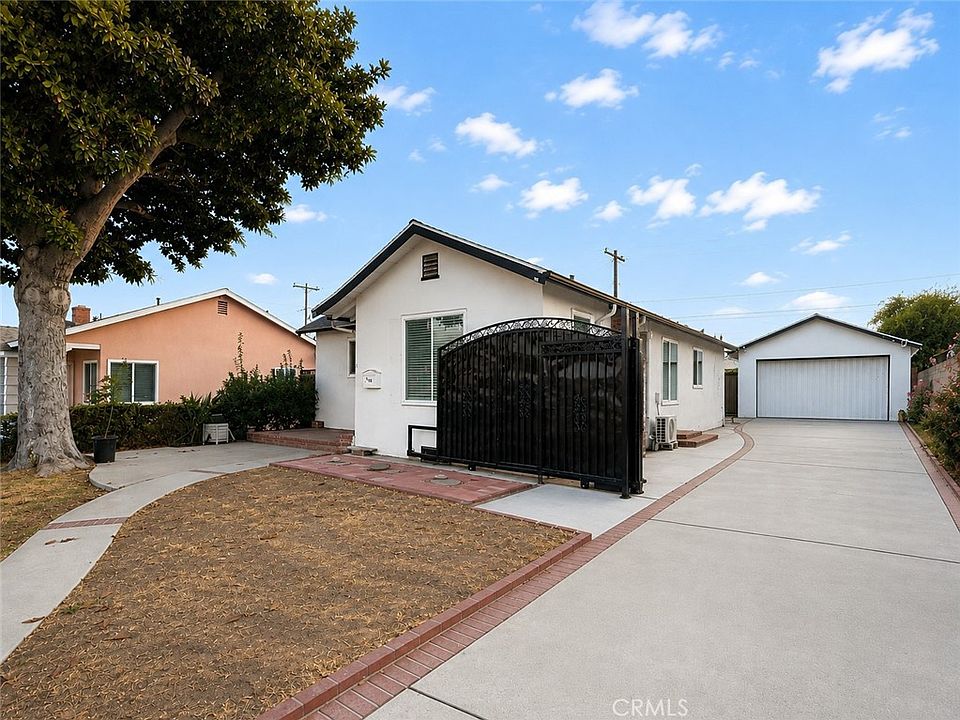 1st image of 939 Montecito Dr
