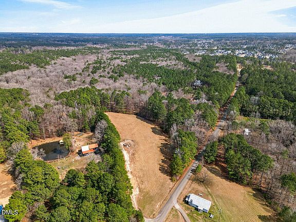 5th image of 9824 Horton Rd