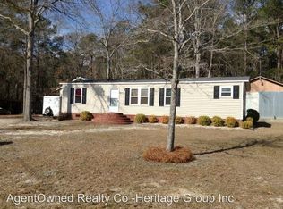 1784 Clubhouse Rd, Summerton, SC 29148
