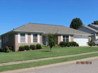 443 Hearthstone Ln, Henderson, KY 42420