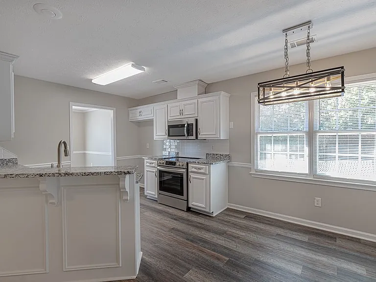 5147 Kingsberry St — Photo 7