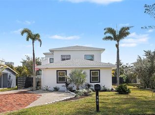 580 Russell St, Longboat Key, FL 34228