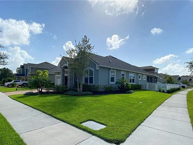 7902 Corkfield Ave — Photo 2