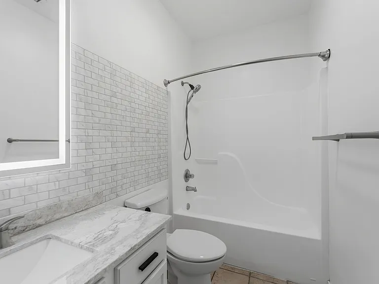15452 Heath Cir — Photo 7