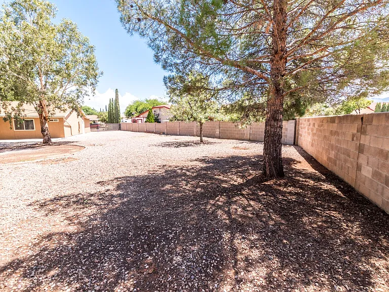 4873 Loma Loop — Photo 39