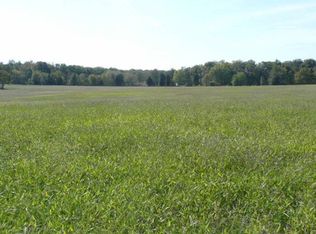 5390 Cedar Grove Rd, Big Sandy, TN 38221