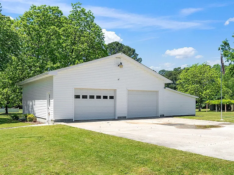 4418 Carpenter Pond Rd — Photo 38