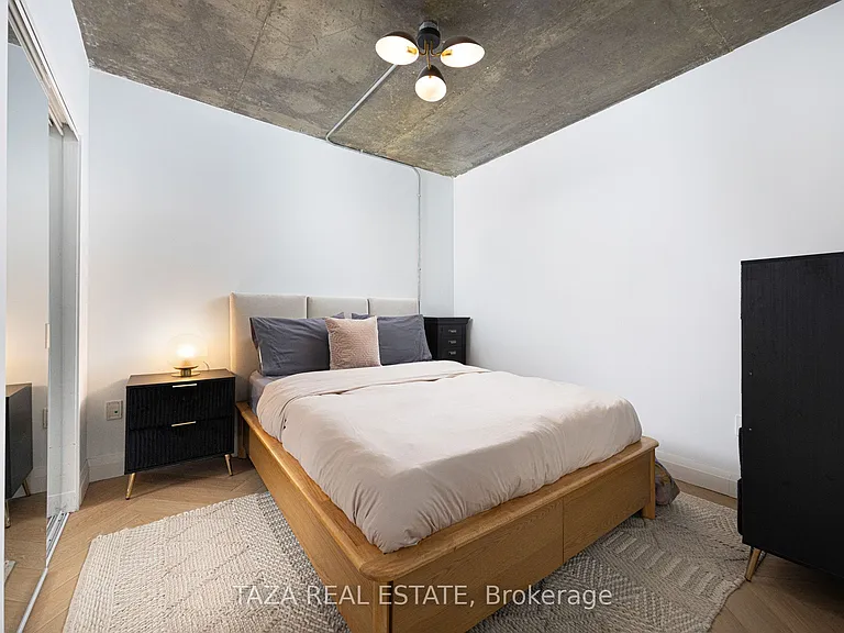 10 Navy Wharf Ct #1705 — Photo 13