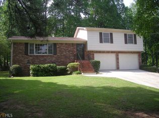 2367 Lake Jodeco Rd, Jonesboro, GA 30236