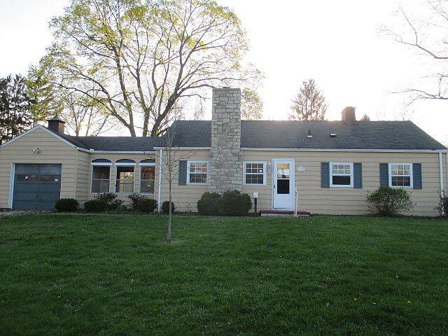 1st image of 172 Waldorf Dr