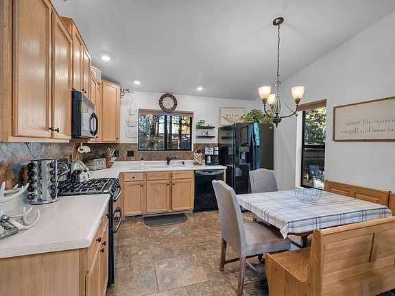 5th image of 4842 E Medina Way