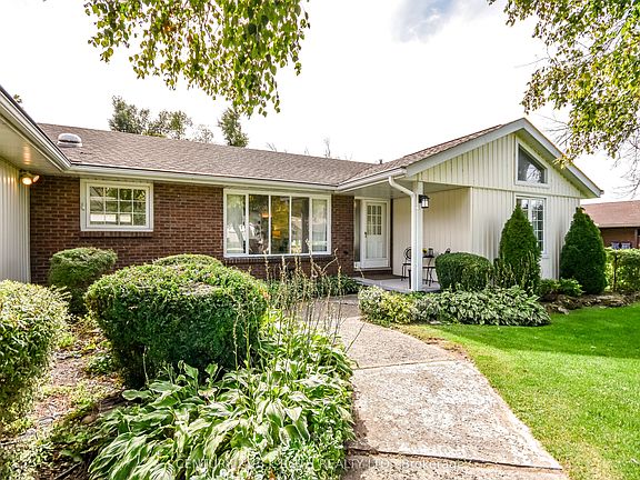 3rd image of 5 Park Ln