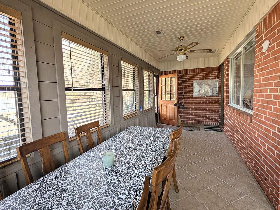 13th image of this home