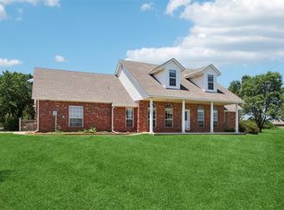 1227 Stout Dr NW, Piedmont, OK 73078