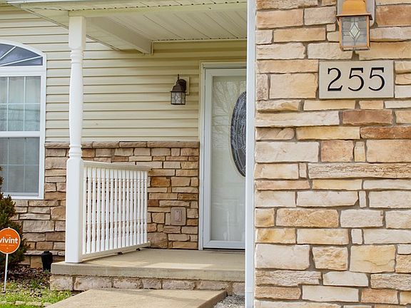 3rd image of 255 Wimbledon Dr