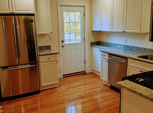 2 Mechanic St #3H, Newton, MA 02464