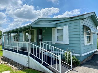 222 Edsel Dr, Ruffs Dale, PA 15679