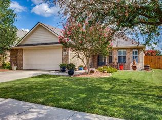 407 Bryn Mawr Ln, Van Alstyne, TX 75495