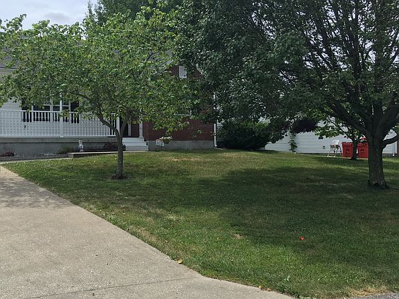 2nd image of 309 Sandstone Dr