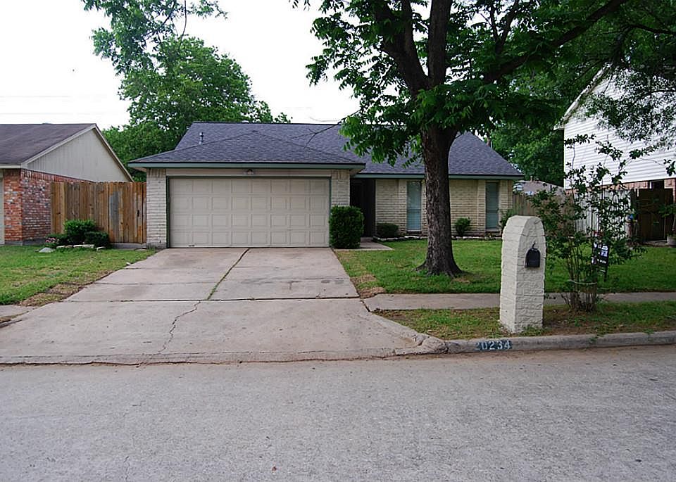 1st image of 20234 Smithfield Crossing Ln