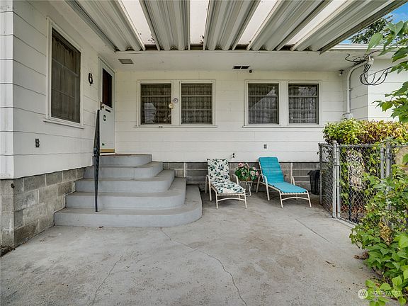 5th image of 415 163rd Street S