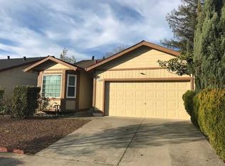 1099 Navarro St, Santa Rosa, CA 95401