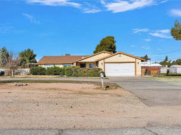8410 3rd Ave, Hesperia, CA 92345