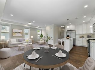 19 Riverside Sq #1X1, Hyde Park, MA 02136