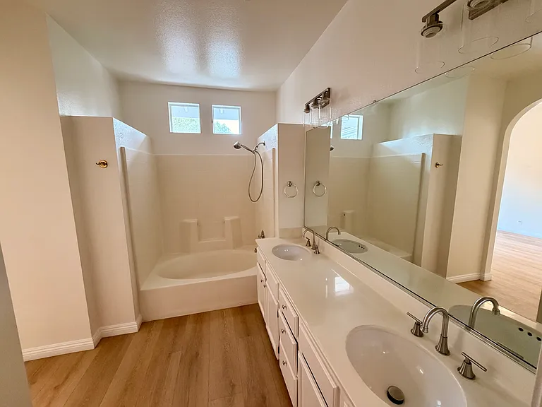 35 Coronado Cay Ln — Photo 12