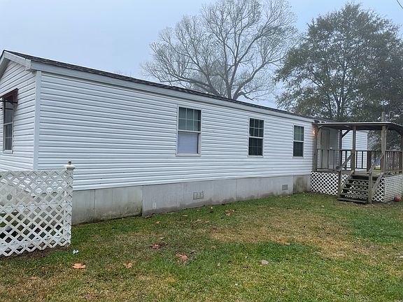 2nd image of 110 Pecan St #3