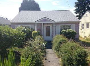 8551 16th Ave NW, Seattle, WA 98117