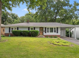 915 Dina Dr, Collinsville, IL