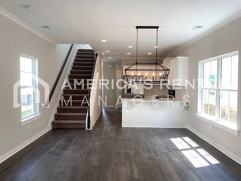 216 Creek Run Way — Photo 8