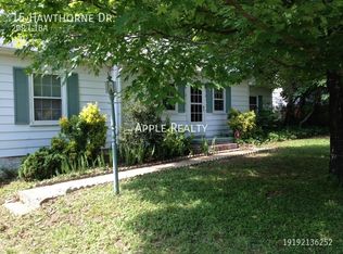 15 Hawthorne Dr, Durham, NC 27712