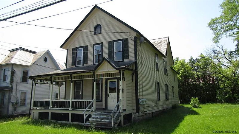 3rd image of 14 KIRTLAND Street