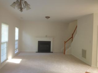 112 Vance Crescent Dr, Mooresville, NC 28117