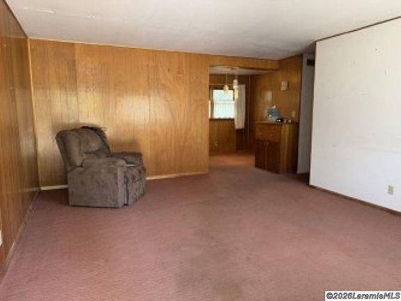3rd image of 1124 Fetterman Dr