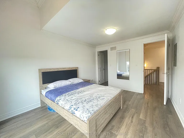 125 Kayla Cres #14 — Photo 8